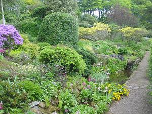 A View of Gruinard Garden Gruinard-garden3 (27K)